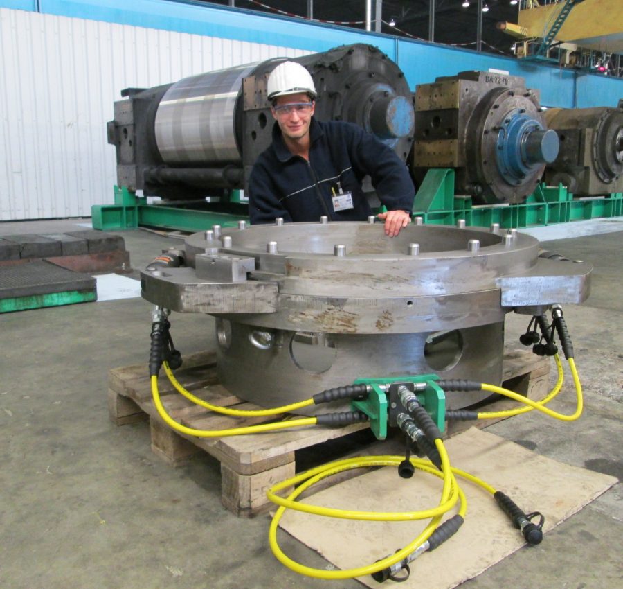 Torque tool